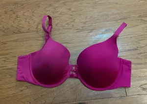Savage X Fenty Hot Pink Molded Underwire T-Shirt Bra thumbnail 1