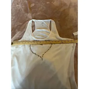 NWT NY&C Sleeveless Racerback Blouse Ivory XL Bling Heart Design Lightweight Su thumbnail 15