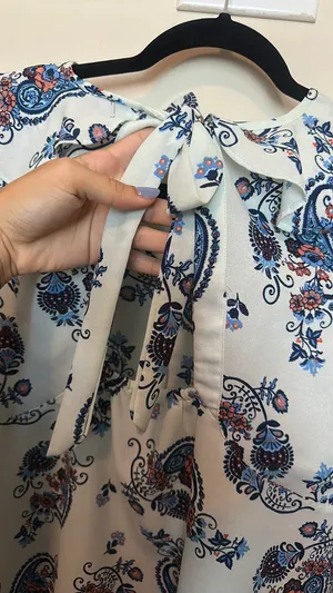 Boutique Top thumbnail 4