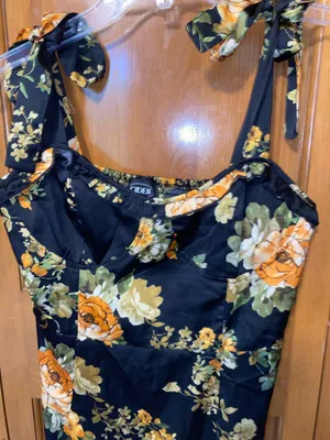 Cider Black Floral Corset Mermaid Midi Dress thumbnail 4