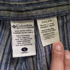 Y2K vintage Columbia women’s striped blue linen button crop pants, size small thumbnail 5