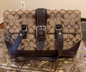 Vintage Coach Hampton Signature Y2K Bag thumbnail 1