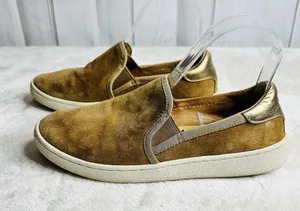 UGG Cas Women's Size 6.5 Caramel Tan Suede Gold Leather Slip On Comfort Shoes thumbnail 1