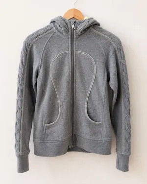 Lululemon Scuba Full Zip Hoodie Women's Size 6 Heather Gray EUC thumbnail 1