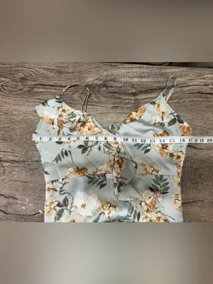 Floral Dress Forum midi dress with a side slit at the midi skirt size small thumbnail 3