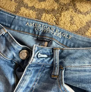 American Eagle Outfitters Jeans thumbnail 2