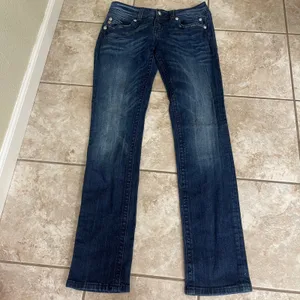 Miss Me Bradbury Skinny Jeans Dark Wash Embellished Flap Pocket 31 women's thumbnail 3