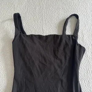 SKIMS FIT EVERYBODY SQUARE NECK BODYSUIT, Size X-Small, $80 thumbnail 6