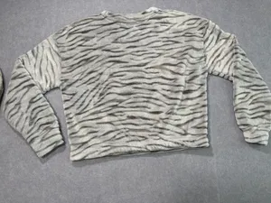 Hippie Rose Sweatshirt Size M Gray Zebra Print Fuzzy Fleece thumbnail 3