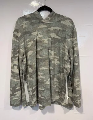 a:glow Maternity‎ Nursing Top - Heather Gray Green Camo thumbnail 1