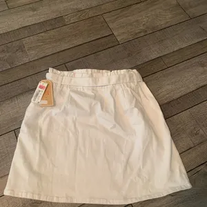 White denim skirt thumbnail 5