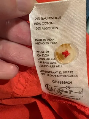 Pilcro Anthropologie Back Slit red Buttondown Shirt sz M thumbnail 6