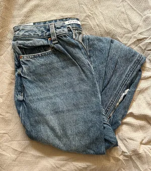 PacSun Boyfriend Ripped Jeans thumbnail 2