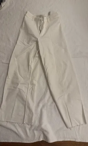 White ZARA Jeans Wide legged Size 6 thumbnail 1
