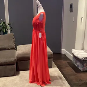 Woman’s A-Line V-Neck Chiffon Prom or Formal Dress Size 10 NWT thumbnail 3