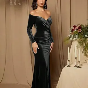 Goth Black velvet evening gown dress with thigh slit long sleeve size L thumbnail 9
