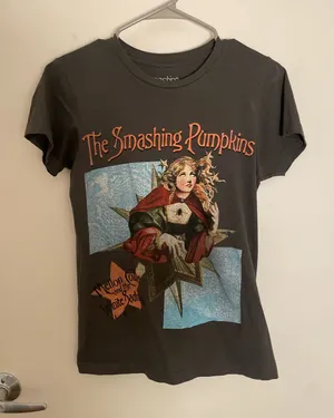 Urban Outfitters Smashing Pumpkins Vintage Style T-Shirt Small thumbnail 1