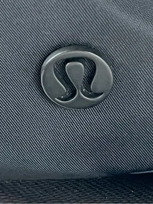 Lululemon All Night Festival Bag Large in Black Vol 10L Athleisure Minimalist thumbnail 9