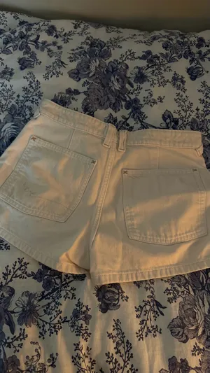 Free People Off-White Denim Shorts thumbnail 2