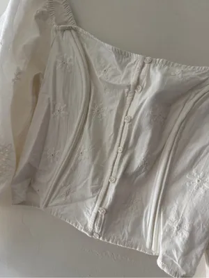Free People White Eyelet Off Shoulder Milkmaid Peasant Crop Top Boho thumbnail 4