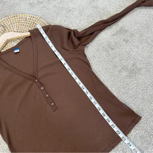 Old Navy Women’s Fitted Long-Sleeve Rib-Knit Henley Top Shirt in Espresso Bark L thumbnail 14