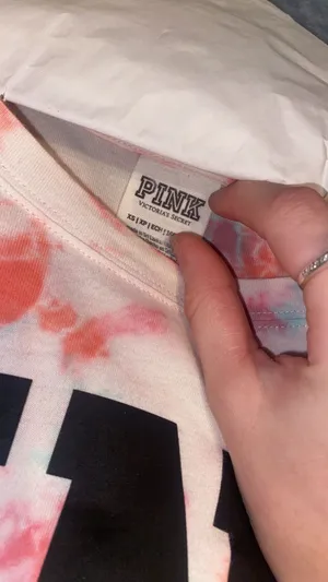 PINK Victoria’s Secret Cropped Long Sleeve thumbnail 2
