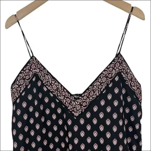 NWT Abercrombie & Fitch V-Neck Sleeveless Mini Skort Dress Black & Pink Small T thumbnail 4