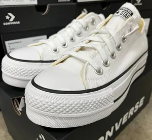 Converse Women's White Trainers thumbnail 1