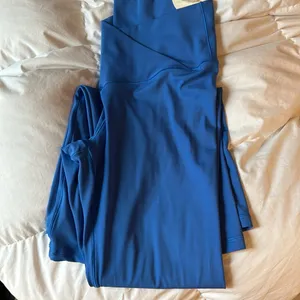NWT OFFLINE By Aerie Real Me High Waisted Crossover Flare Legging thumbnail 7