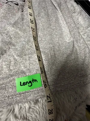 Gray 'We the People' 1776 Graphic Tee Size M thumbnail 4