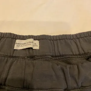 Abercrombie & Fitch Black Joggers thumbnail 2