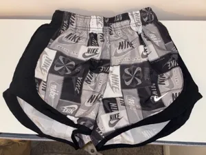Nike Shorts thumbnail 1