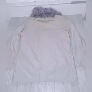GAP VINTAGE 90’s Women’s Beige Puff Winter Jacket with Detachable Collar thumbnail 4