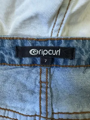 American Eagle Pastel Stripe Patch pocket Denim Mom Shorts~10 thumbnail 3