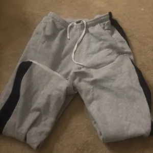 Brandy Melville Striped Pants thumbnail 1