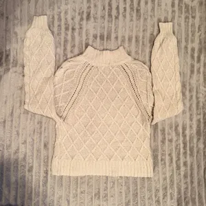 American Eagle Womens‎ Oatmeal Cream Diamond Cable Knit Mock Neck Sweater Small thumbnail 7