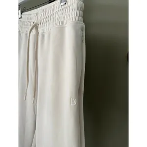 BuffBunny Cream Drawstring Luxe Joggers Size Small thumbnail 3