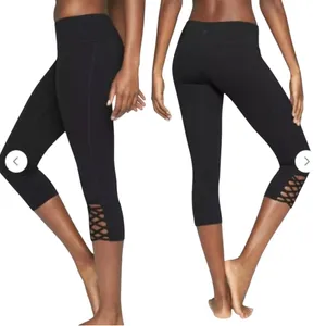Athleta Mind Over Mat Criss Cross Capri Length‎ Leggings Size Small 722063 thumbnail 2