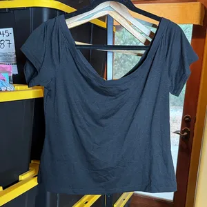 Lulu's Classic Black Drape Boatneck V Neck Blouse Size Large thumbnail 6