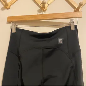 Jolyn The Maya Black Leggings size Medium thumbnail 6