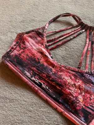 Lululemon Sports Bra  thumbnail 2