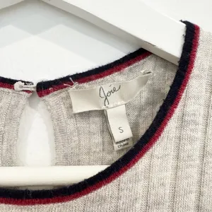 Joie‎ Filana Sweater Size S Gray Wool Ribbed Knit Scalloped Short Sleeve Office thumbnail 6