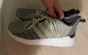 Adidas Shoes thumbnail 1
