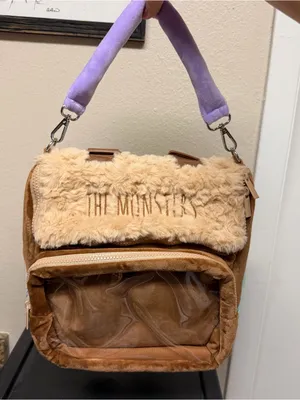 Membership Exclusive POP MART The Monsters Fuzzy Backpack Labubu thumbnail 8