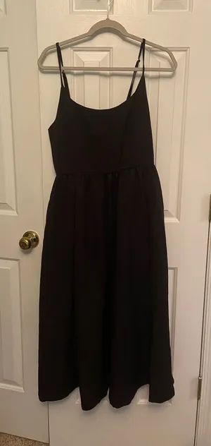 Black maxi dress thumbnail 1