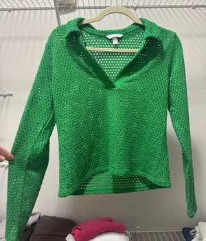 Green H&M crochet long sleeve top thumbnail 1