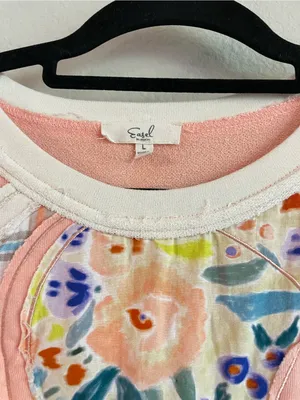 Easel Flower Patch Puff Sleeves Soft Washed Terry Knit Top Size Large thumbnail 3