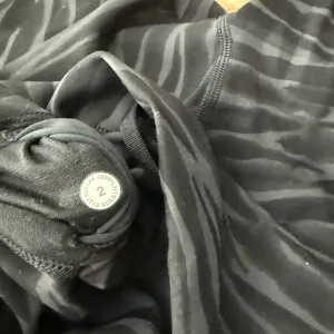 Lululemon Wunder Train Shorts Black Zebra thumbnail 2