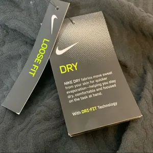 NWT Nike dry loose fit‎ texturized dri-fit long sleeve top sz M thumbnail 5
