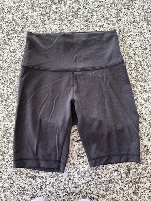 LULULEMON Wunder Train High Rise Short 8" in Crunch Black Sz. 4 thumbnail 5